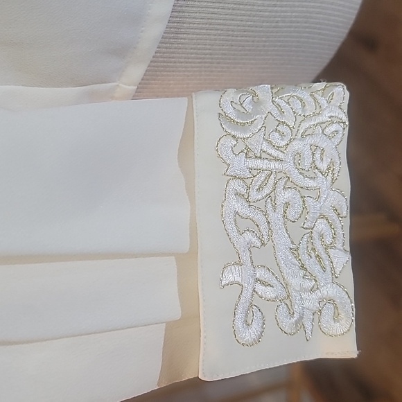 Vintage cream blouse embroidery collar and cuffs - Picture 3 of 15